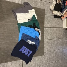 Lot of 6 boys youth medium Nike, Jordan Under Armour