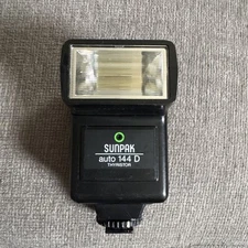SUNPAK Auto 144 D Camera Flash Photography 