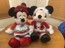 Disney Store Exclusive Minnie Mrs. Claus And Mickey Santa Plush 29  New Tags