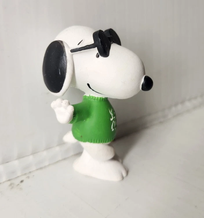 Schleich Snoopy Action Figures & Accessories for sale | eBay