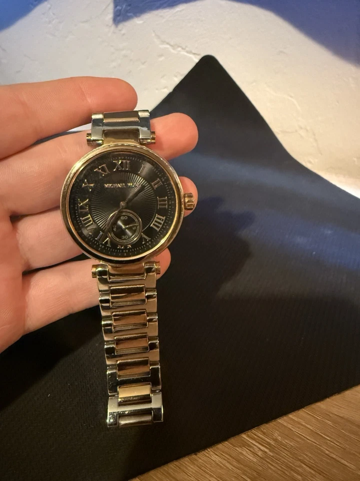 Michael Kors Women’s Black Dial Two Tone Stainless Steel Bracelet New Battery - Image 4 of 4