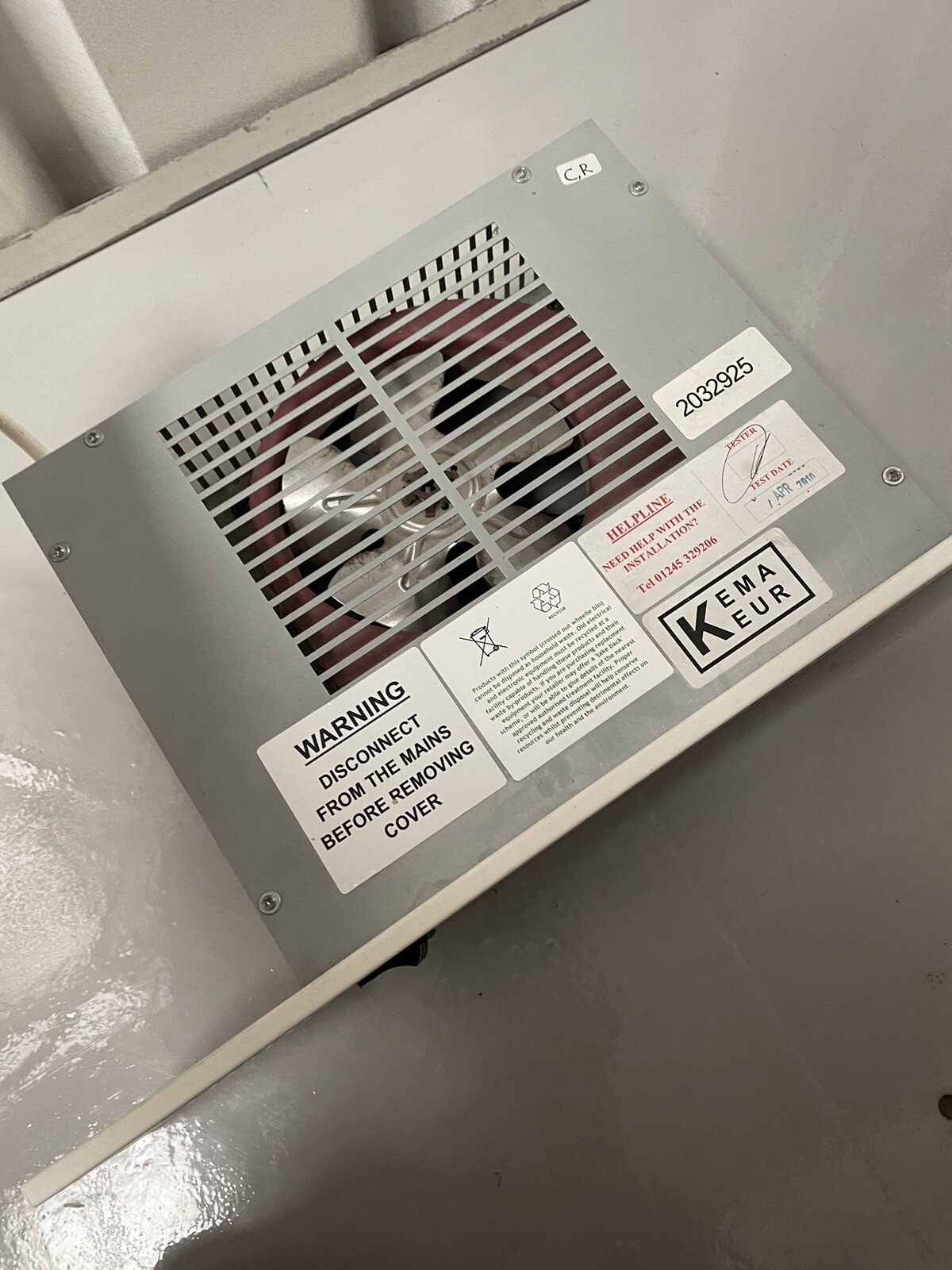 Smiths KHE2 Under Counter ELECTRIC Kitchen Plinth Heater eBay