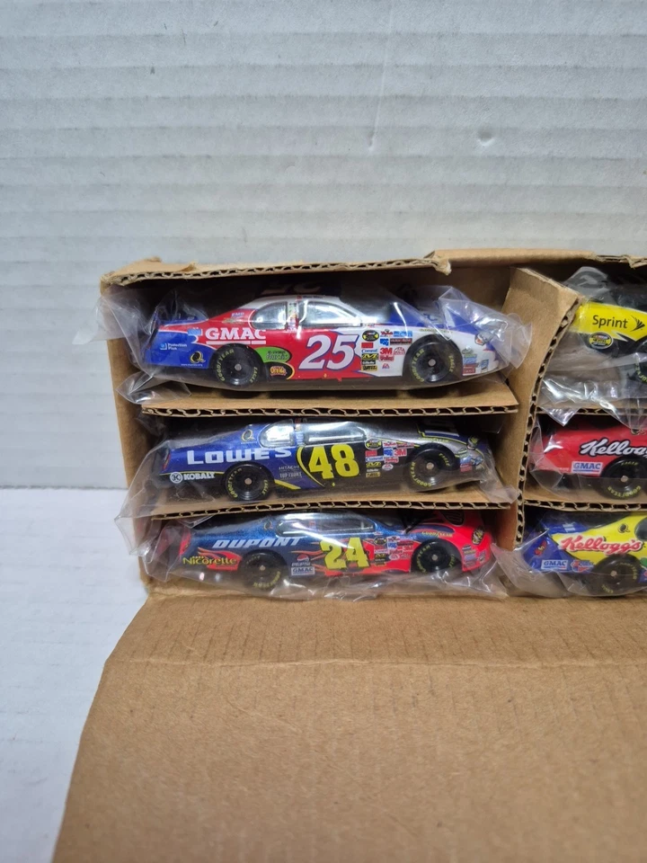 HMS Hendrick Motorsports 2006 6 coches Kelloggs Nascar promoción escala 1/64 diecast set Foto 2 de 4