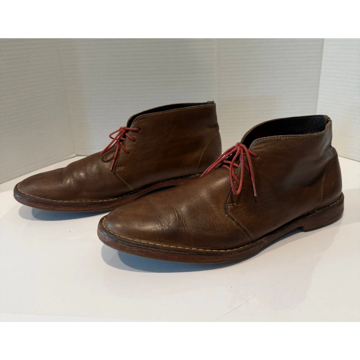 Cole Haan Great Jones Chakka Suede Boots With red lining Cole Haan Red Suede Boots for Men for Sale | Shop New & Used  main image 4