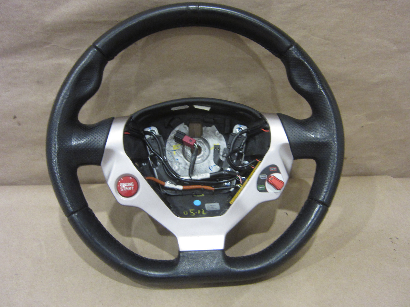 Ferrari California - Steering Wheel - P/N 83076300