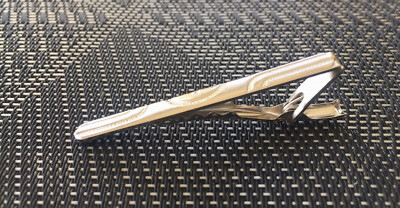 Tie Clip, Retro, Art Deco Design, Classic Slim Silver Colour.