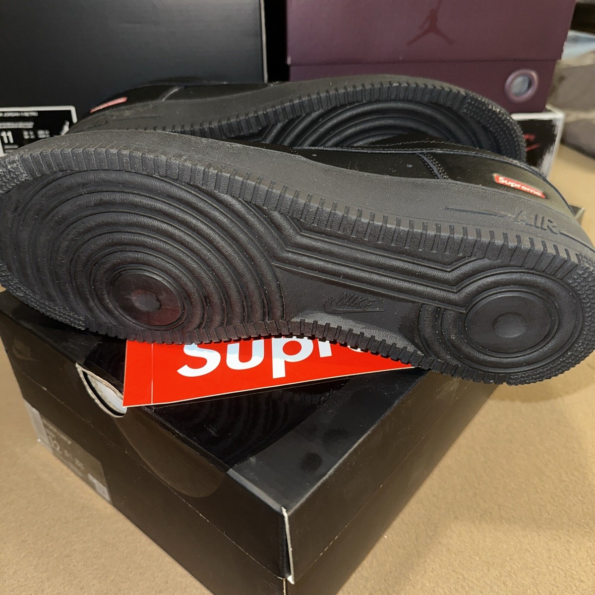 Nike Air Force 1 Supreme ブラック 初期箱 Nike Air Force 1 Supreme ブラック 初期箱 - メルカリ