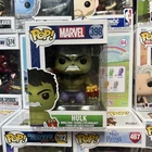 FUNKO POP Marvel Holiday Hulk with Stocking & Gift Vinyl Figure #398