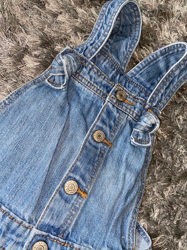 Girls Gap Denim Shorts Playsuit With FREE T-shirt Age 4 - Picture 4 of 6