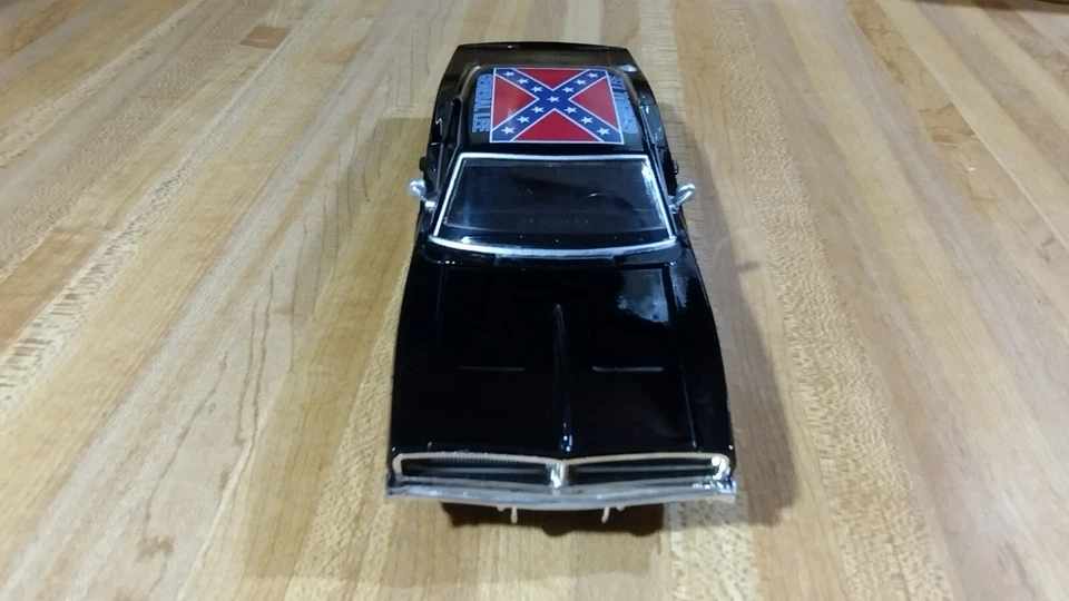 Dukes Of Hazzard Custom '69 Dodge Charger Black General Lee DiecastCar,1:24,new! - Image 2 of 4