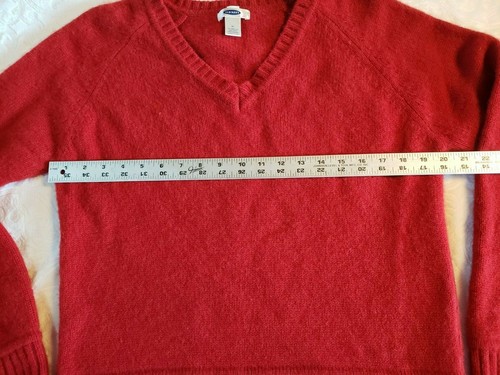 Old Navy Womens Red Lambswool Sweater Pullover Sz XL V Neck - Picture 2 of 7