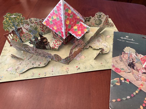 Vtg 1960-1970 Hallmark Pop Up Decoration Hansel And Gretel Made In Japan 12.5x21