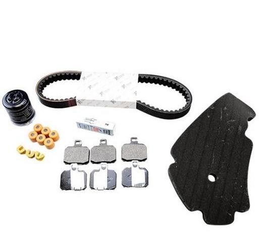 Plaquettes Brembo 647077 et kit entretien complet pour scooter Piaggio X9 125cc