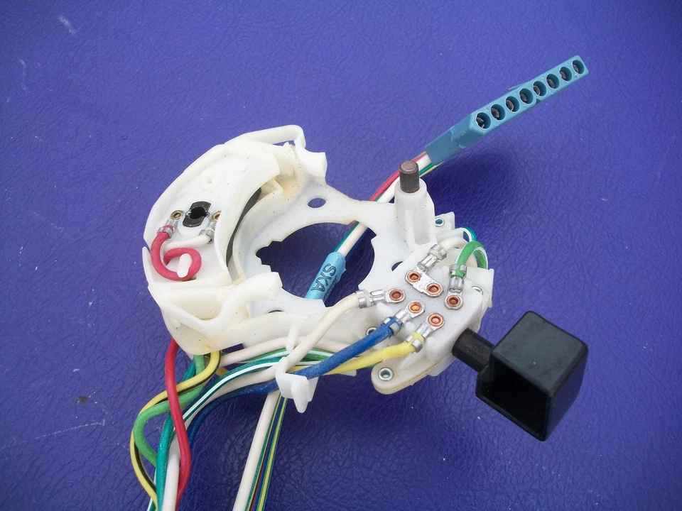 НОВЫЙ ИЗ СТАРЫХ ЗАПАСОВ 1973 - 1987 DODGE TRUCK DART ПОВОРОТНИК ПЕРЕКЛЮЧАТЕЛЬ ПРОВОДКА 4216817 3635505 - Изображение 3 из 4