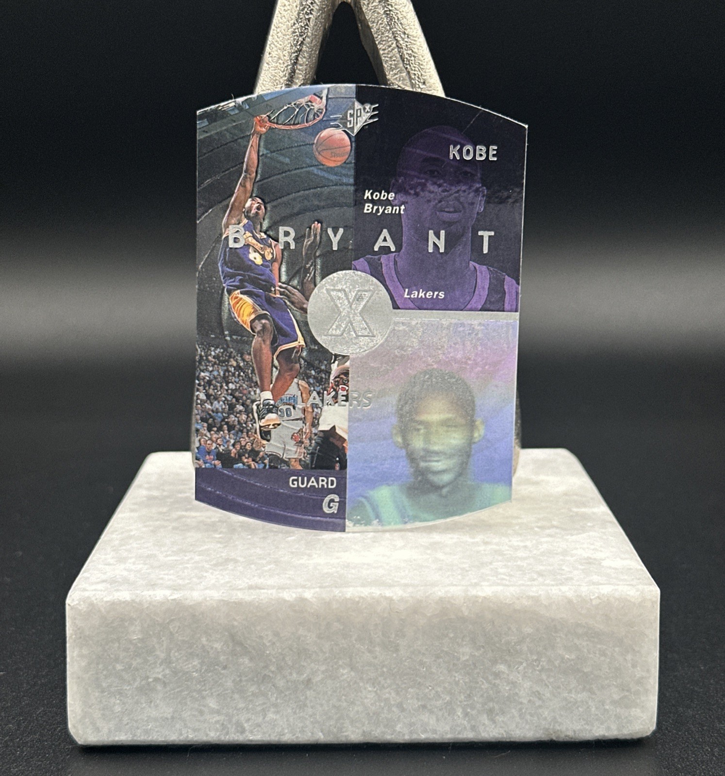 1997-98 SPx #21 Kobe Bryant Die Cut Los Angeles Lakers NBA HOF Mamba 🐍