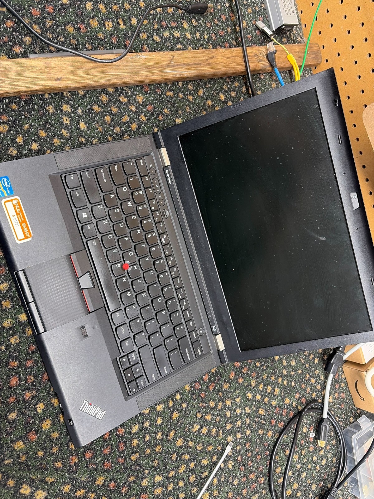 Lenovo ThinkPad X1, 14-Inch Laptop, with Intel Core i5 5th Gen., No OS