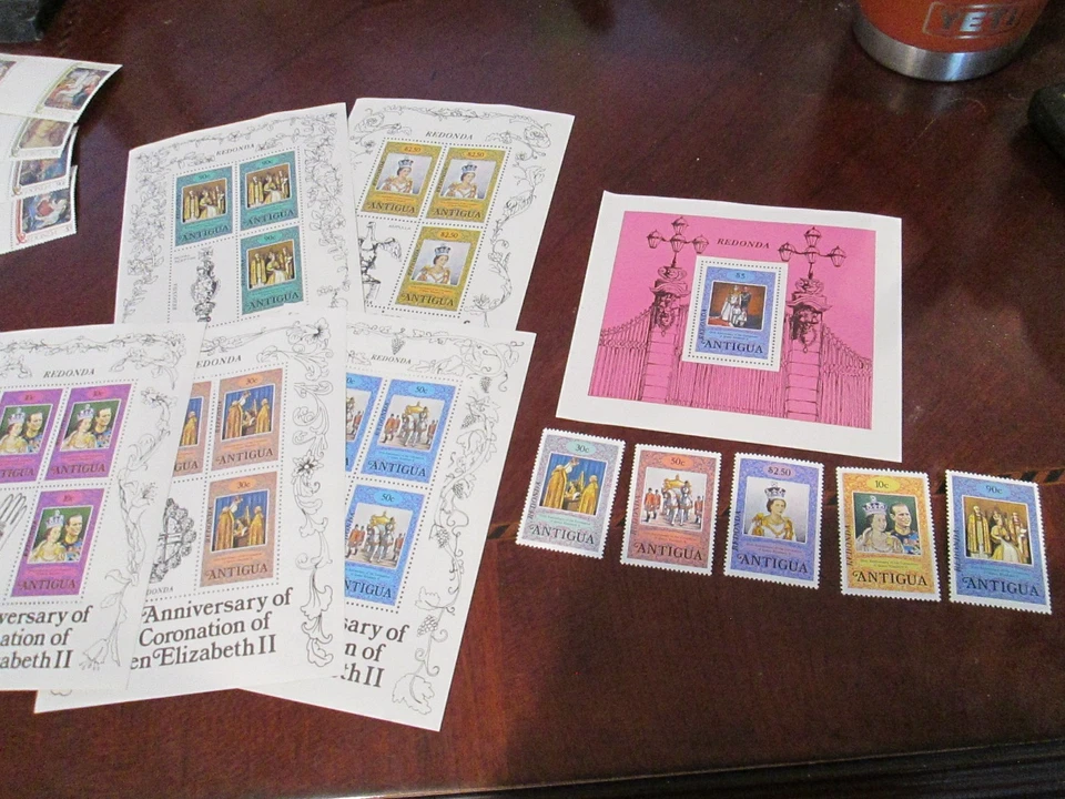 LOTE de Estampillas y Hojas de Recuerdo Redonda Antigua 1979-1980 MNH.  Scott # 1-46 Foto 4 de 4