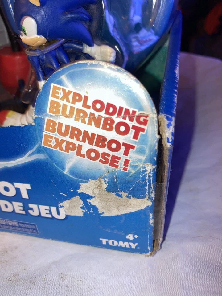 Juego de figuras de acción Sonic Hedgehog VS Burnbot Tomy Sonic Boom ¡Nuevo sellado! Foto 3 de 4