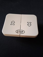 Double Doigt Enjoliveur de Volets Roulants  Couleur Ivoire Diplomat Legrand 