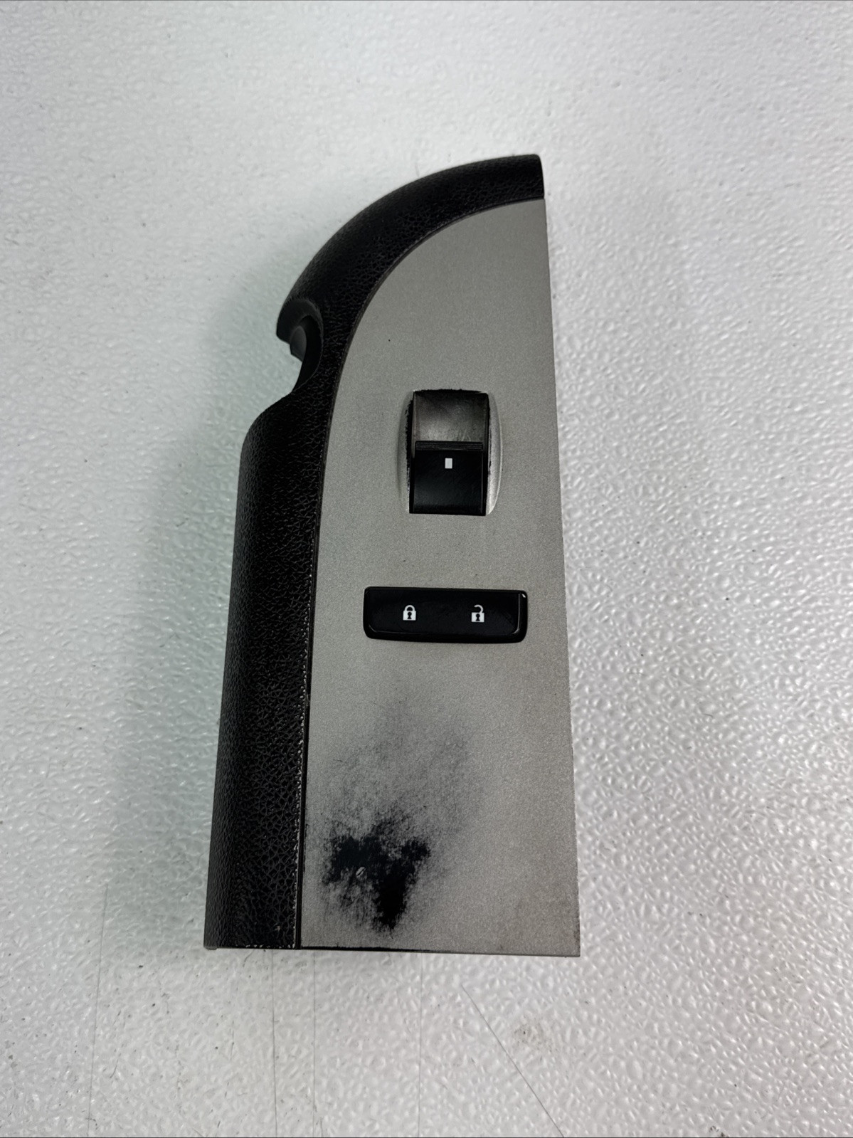 07-10 Chevy Silverado GMC Sierra Passenger Side Power Window Switch OEM 25898123