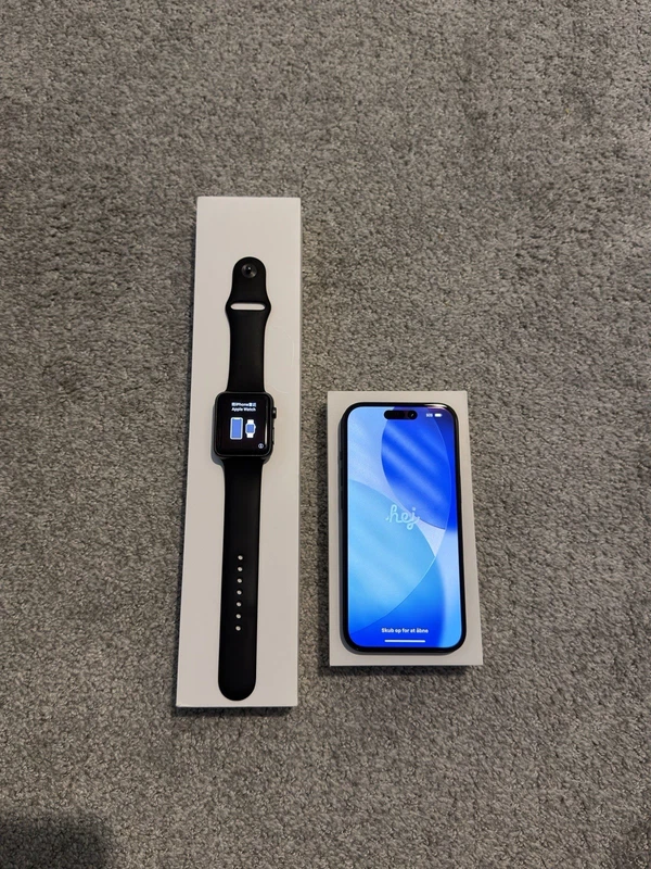 128GB unlocked black iPhone 15 at $400