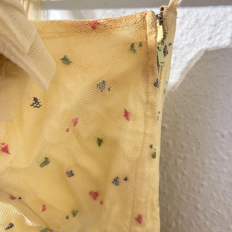 Vtg 1950's 50s Strapless Yellow Flocked Tulle Party Prom Wedding Dress Gown - Image 3 of 4