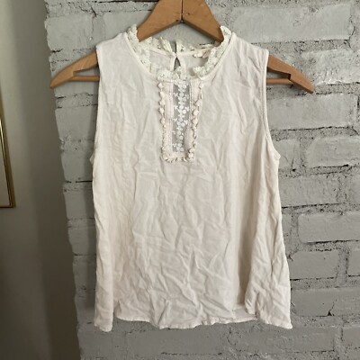 E & M Ivory Lace Top Medium