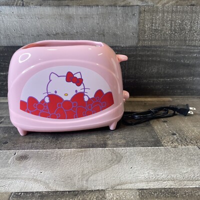Uncanny Brands Hello Kitty Two-Slice Empire Toaster Tested Works