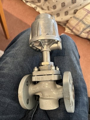 GEMU 512-15D-8-8-51-51-1  2WAY 1-1/2'' FLANGED CAST STAINLESS STEEL GLOBE VALVE