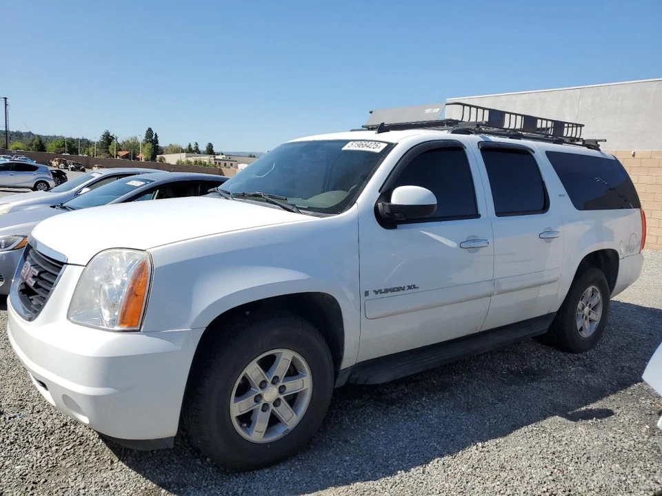 Used Front Lower Center Console fits: 2009 Gmc Yukon xl 1500 floor Front Lower G - Image 2 of 4