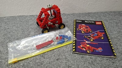 LEGO TECHNIC: Universal Set (8024)