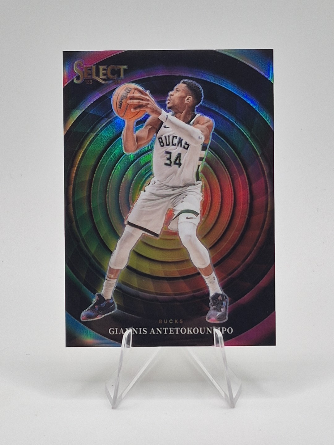 2023-24 Panini Select Giannis Antetokounmpo Color Wheel Bucks SSP Case Hit #15