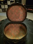 VERY RARE  1940s Three Bears Leather Lunch Box In Good Condition For It's Age. — photo 6