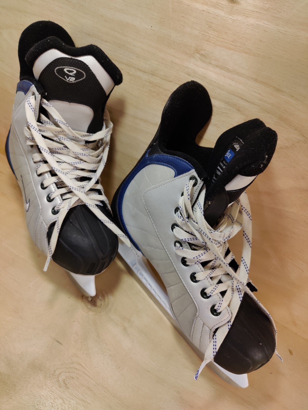 Nike Quest, V2, TUUK Blades, US Shoe Size 9EE, Skate, Ice Hockey Skates