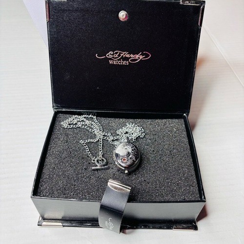 ED HARDY Geisha Silver-Tone Locket-Style Pendant Necklace - Picture 6 of 9