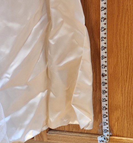 VINTAGE HANDMADE 1956 WEDDING DRESS RHINESTONE LACE SATIN GORGEOUS - Picture 9 of 9