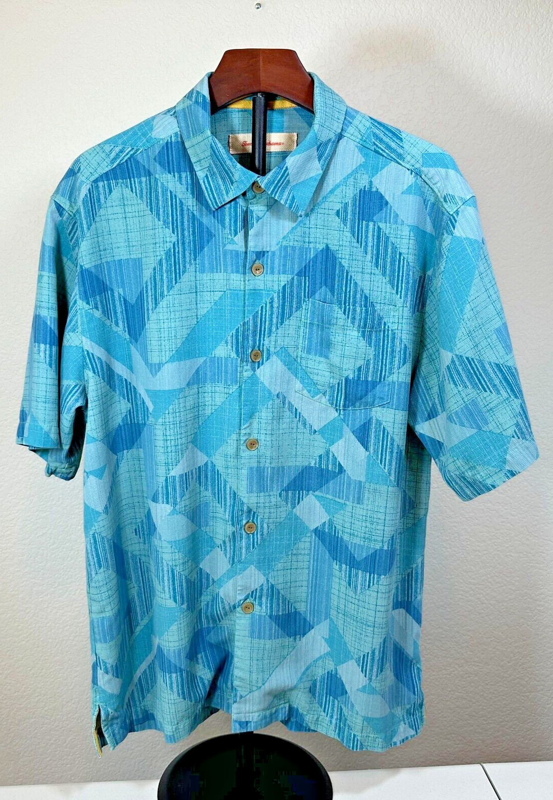 Tommy Bahama Geometric Pattern 100% Silk Short Sleeve Camp Shirt Blue {Men's M}