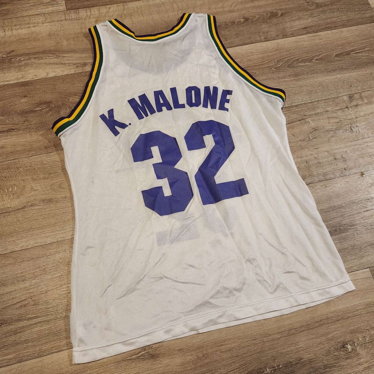 Vintage Champion Utah Jazz #32 Karl K Malone Size 44 White