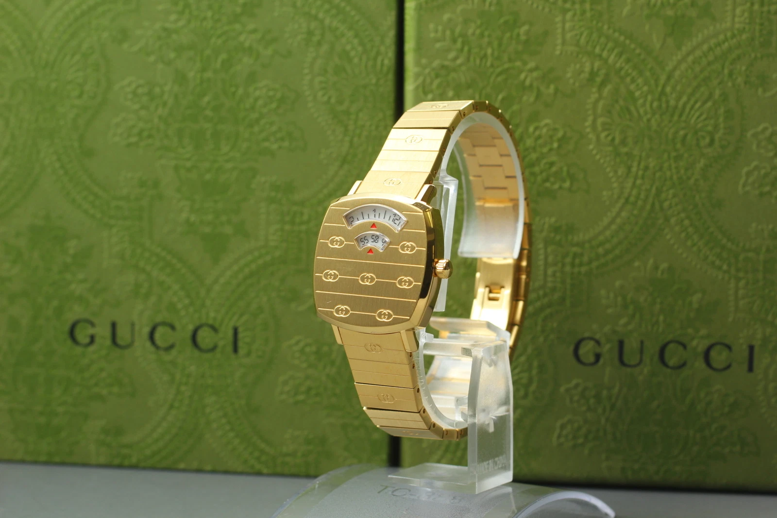 [NEUF avec boîte] Montre rétro unisexe Gucci Grip 157,5 Gold Jump Hour quartz suisse
