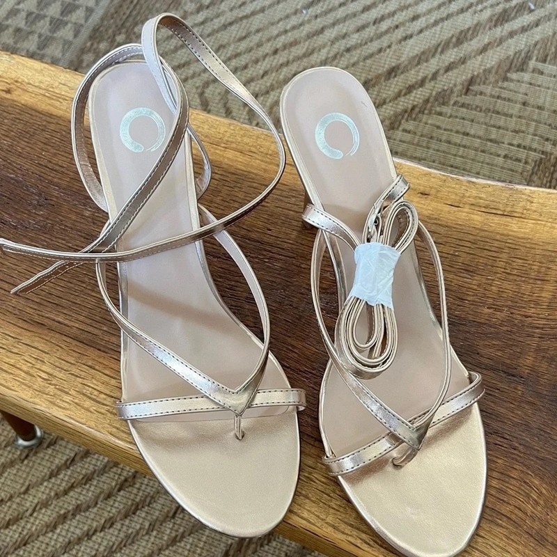 Journee Collection Women's Waverlee Dress Sandals-Size 12