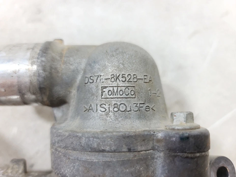 13-16 LINCOLN MKZ ENGINE COOLANT COOLING THERMOSTAT HOUSING OEM - Image 3 of 4