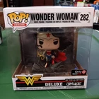 Funko pop Heroes Wonder Woman 282 Deluxe Jim Lee Game Stop Figure