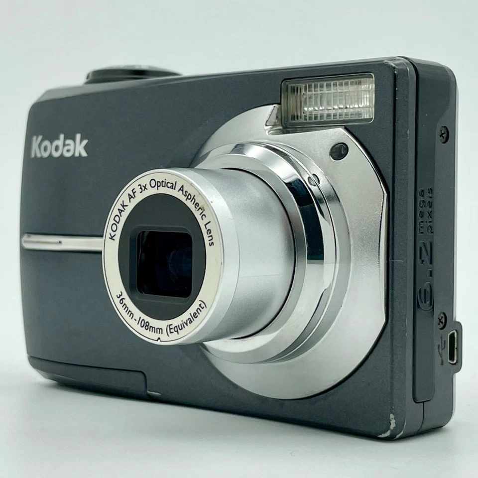 Kodak EasyShare C613 6.2MP Digital Camera - Not Working For Parts - Image 2 of 4