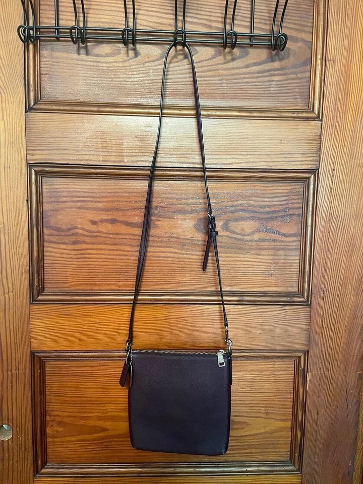 Coach Crossbody purple purse handbag, genuine leather, adjustable strap - Изображение 4 из 4