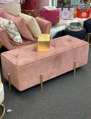 Premium Bed End Velvet Bench/Tufted Ottoman with Gold Metal Legs peach pink - Picture 7 of 15