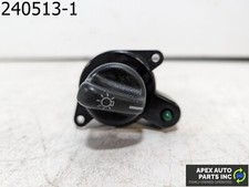 OEM 1999 Mercury Mountaineer 5L Headlight Con...