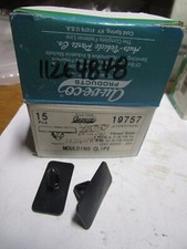 AUVECO 19757 Rocker Panel Molding Clip, Nylon, Black QTY 15