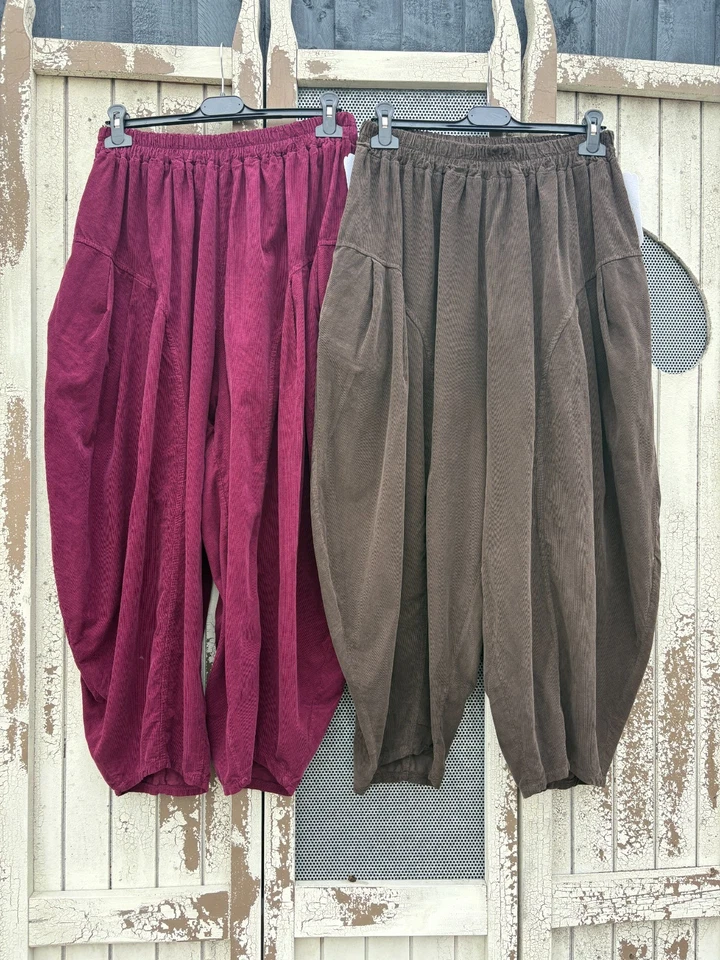 Made in Italy Needlecord Barrel Leg Cocoon Trousers One Size 10-22 - Image 4 of 4