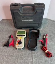 Megger MIT400 Megohmmeter Digital Insulation Resistance Meter w/ Leads & Case