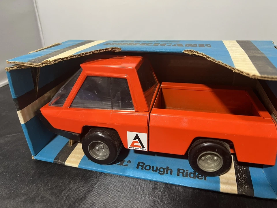 Rare Ertl Hurricane Rough Rider Truck / stock 155 - Image 2 of 4